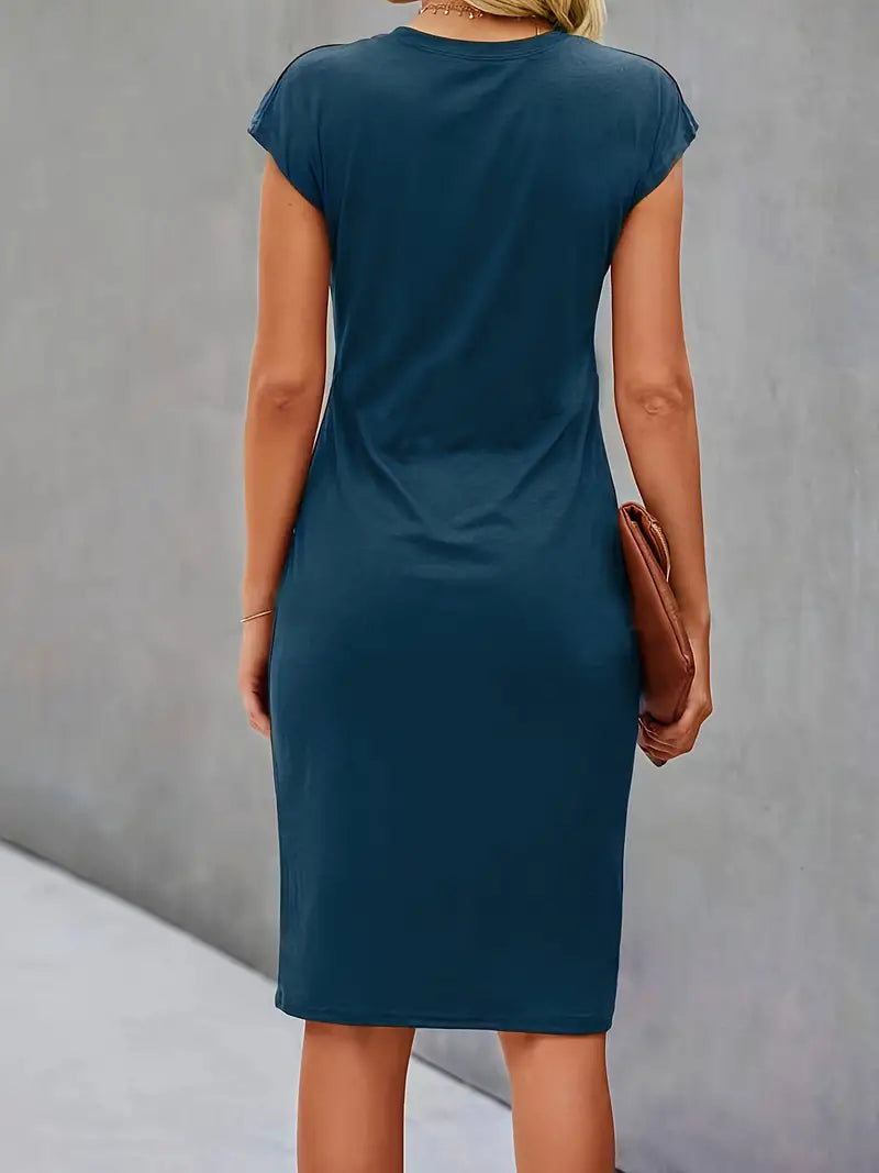 Ivy Manhattan | Aella Elegant Midi Dress