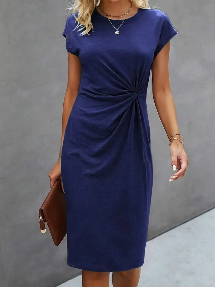 Ivy Manhattan | Aella Elegant Midi Dress
