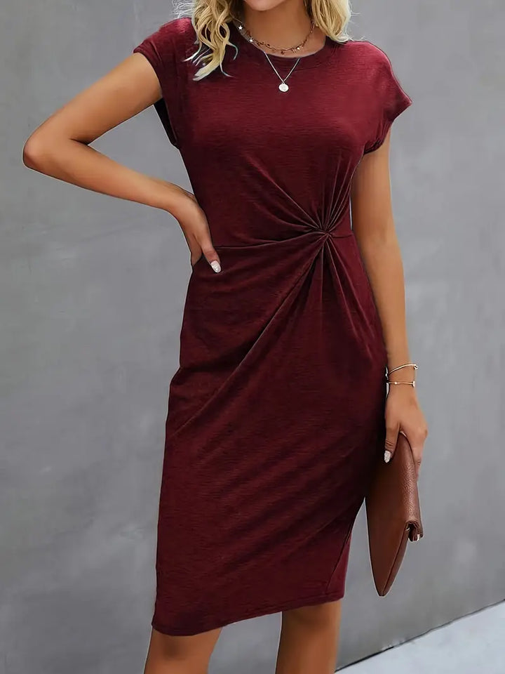 Ivy Manhattan | Aella Elegant Midi Dress