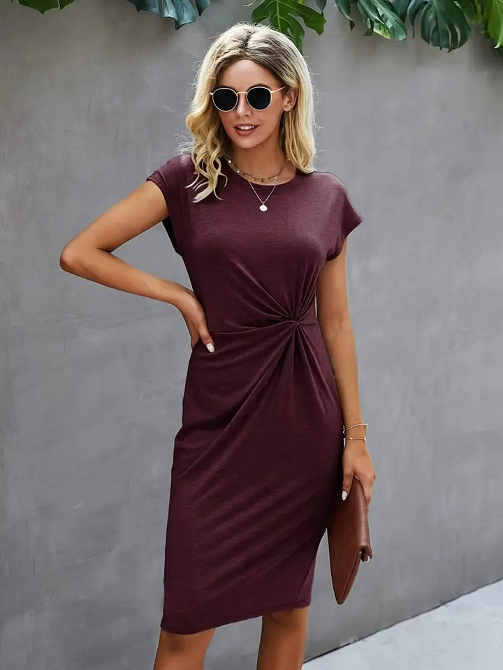 Ivy Manhattan | Aella Elegant Midi Dress