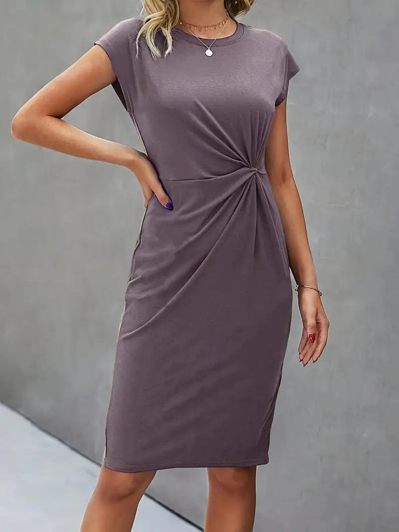 Ivy Manhattan | Aella Elegant Midi Dress