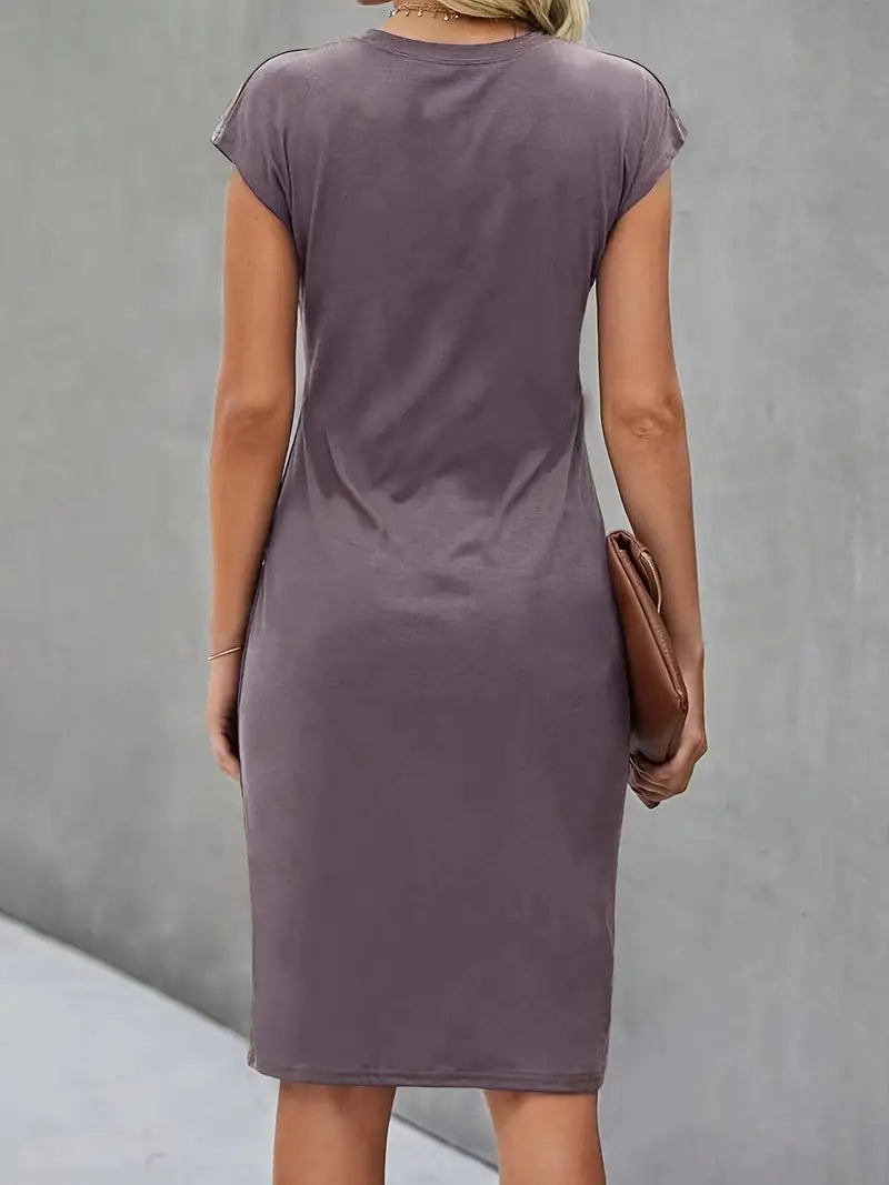 Ivy Manhattan | Aella Elegant Midi Dress