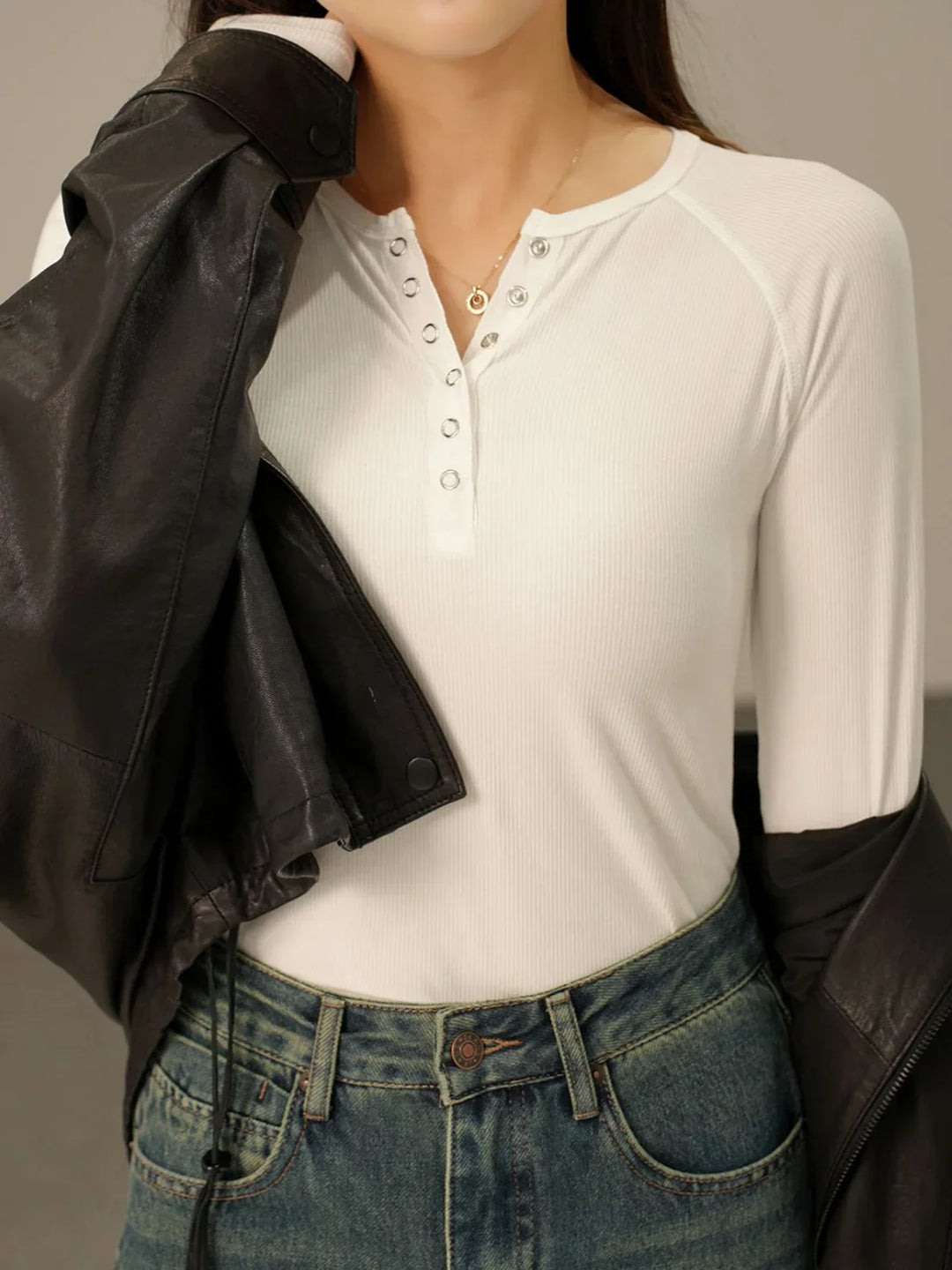 Ivy Manhattan | Button Top
