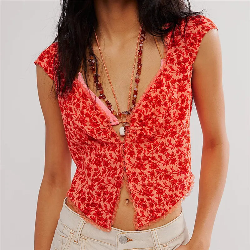 Ivy Manhattan | Elowen Floral Ruche Crop