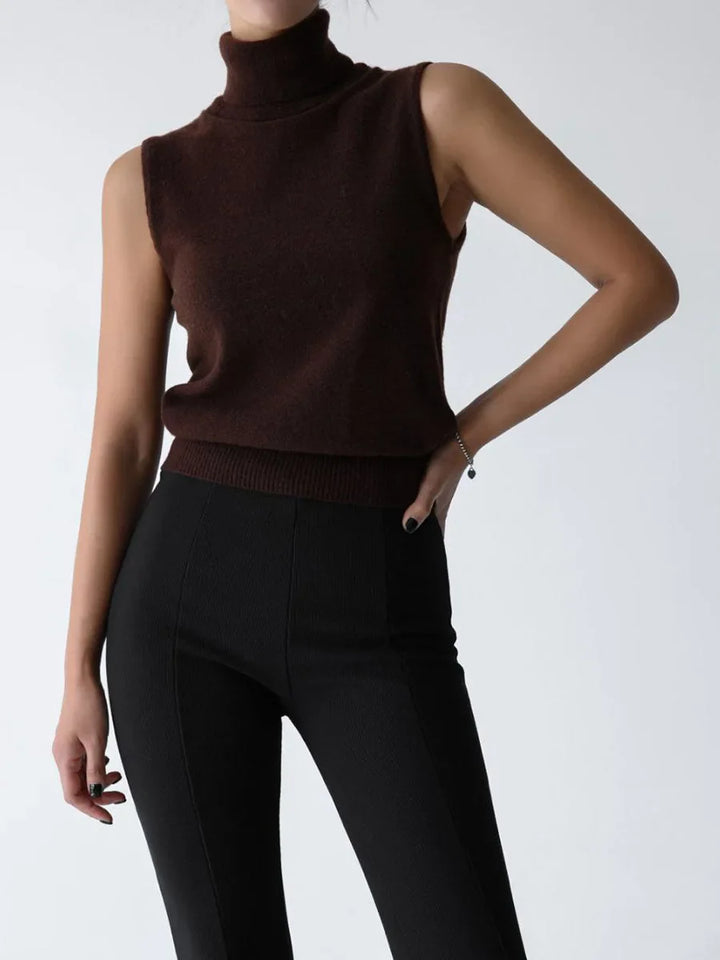 Ivy Manhattan | Marenton High Neck Vest