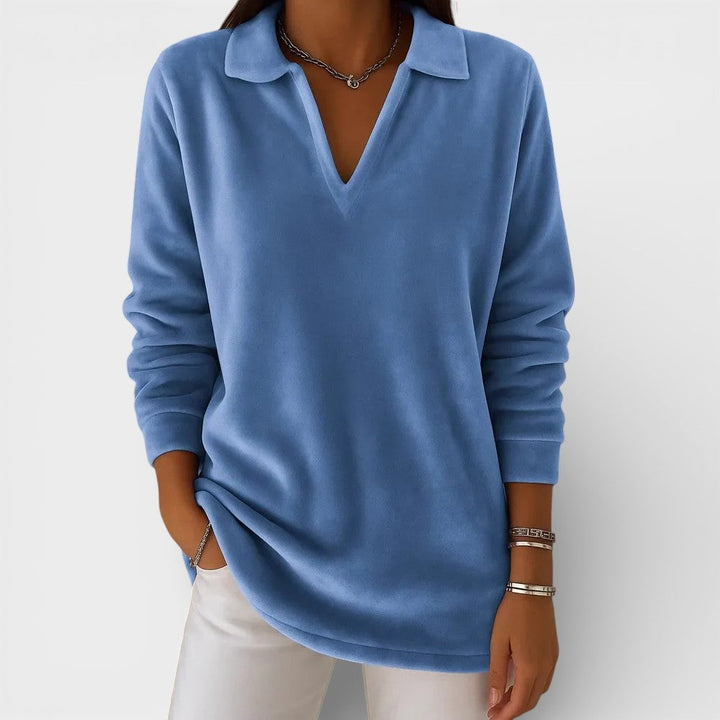 Ivy Manhattan | V-Neck