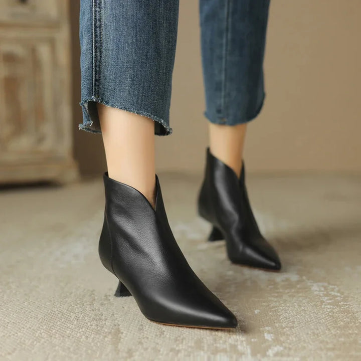 Ivy Manhattan | Boots