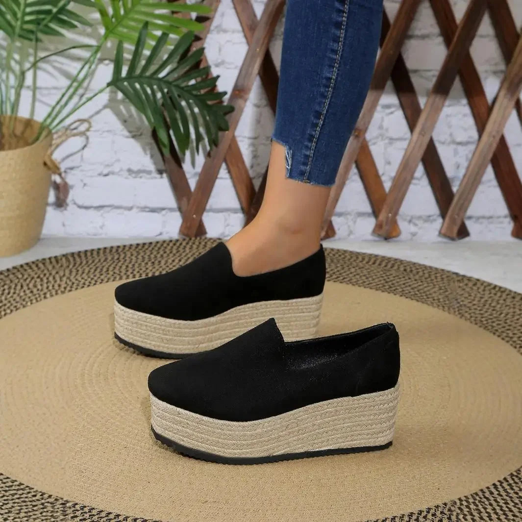 Ivy Manhattan | Unique Rise Platforms