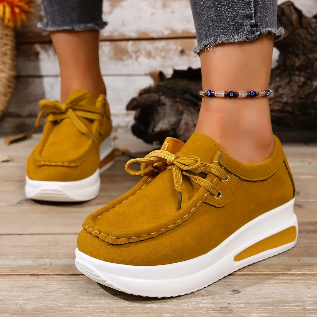 Ivy Manhattan | Minimalist Chic Shoe