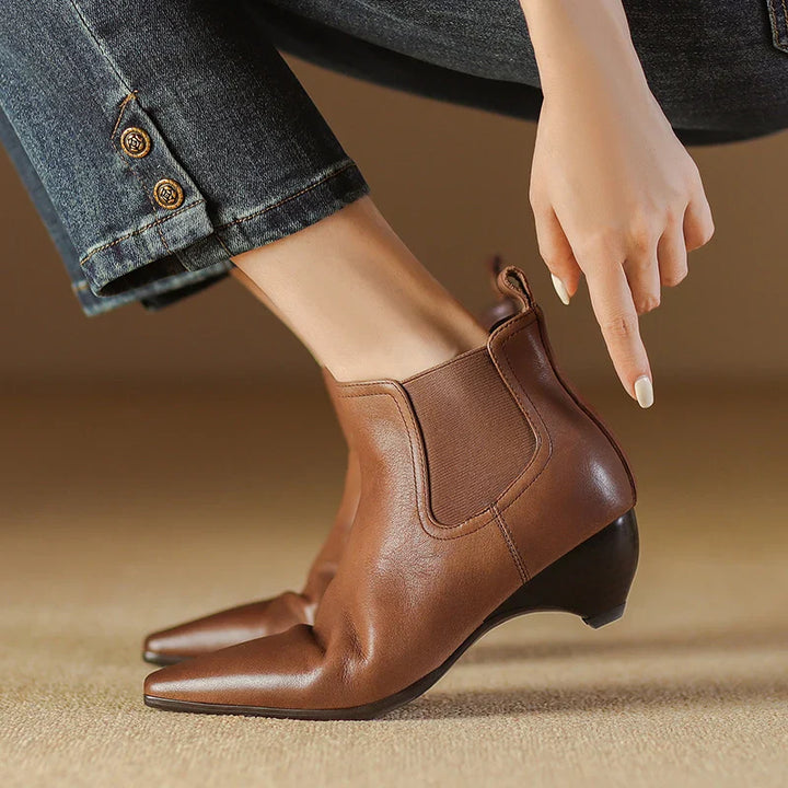 Ivy Manhattan | Leather Boots