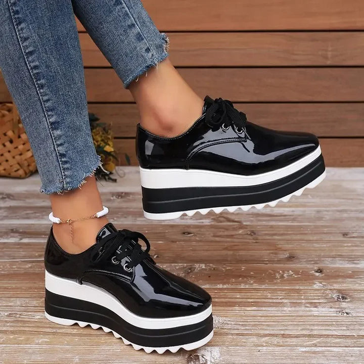 Ivy Manhattan | Fashion Forward Platform