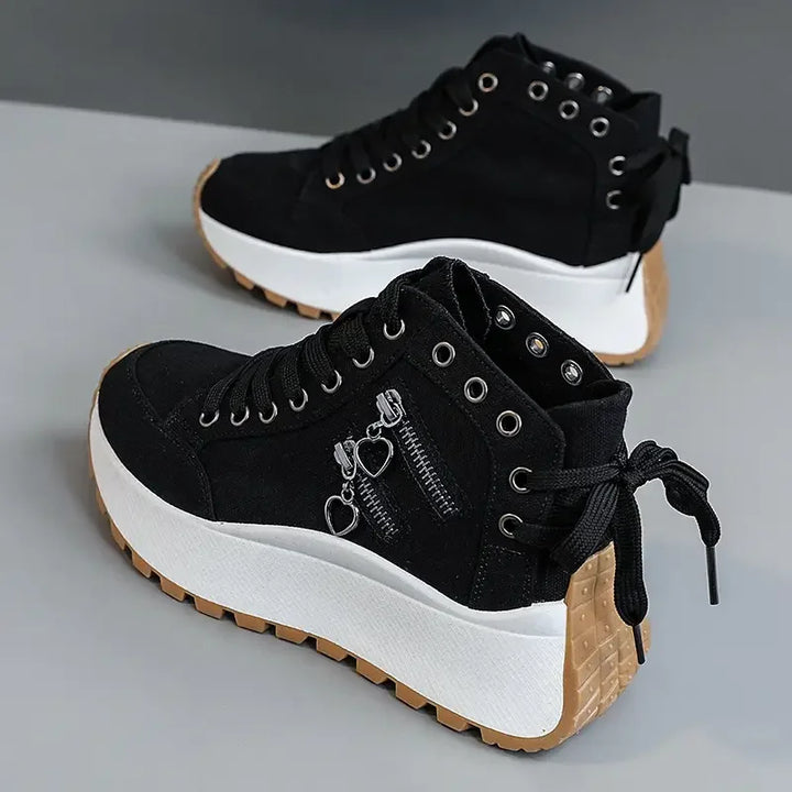 Ivy Manhattan | Designer Essential Sneaker