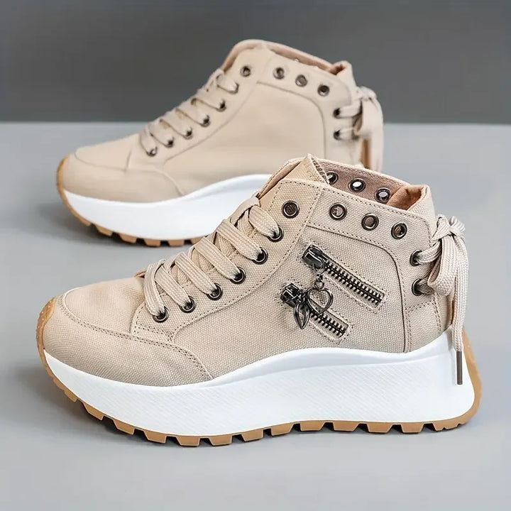 Ivy Manhattan | Designer Essential Sneaker