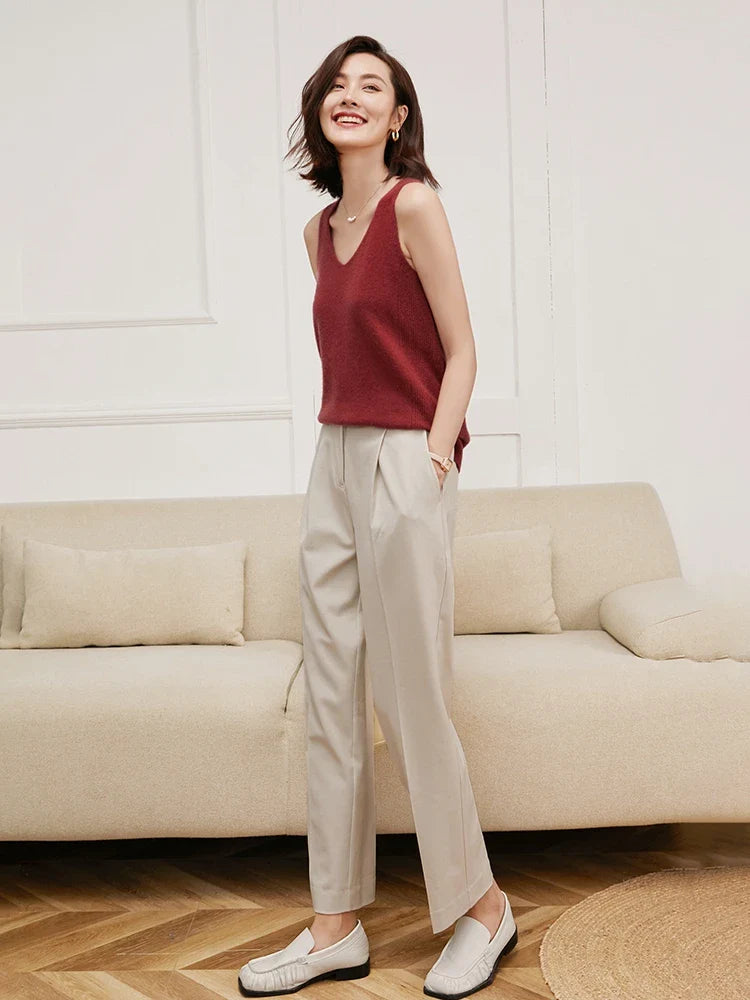 Ivy Manhattan | Ivanna Quinn Cashmere Neck
