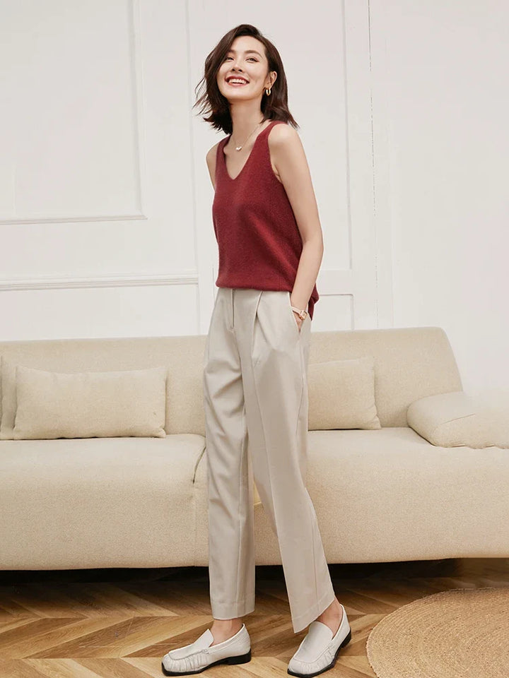 Ivy Manhattan | Ivanna Quinn Cashmere Neck