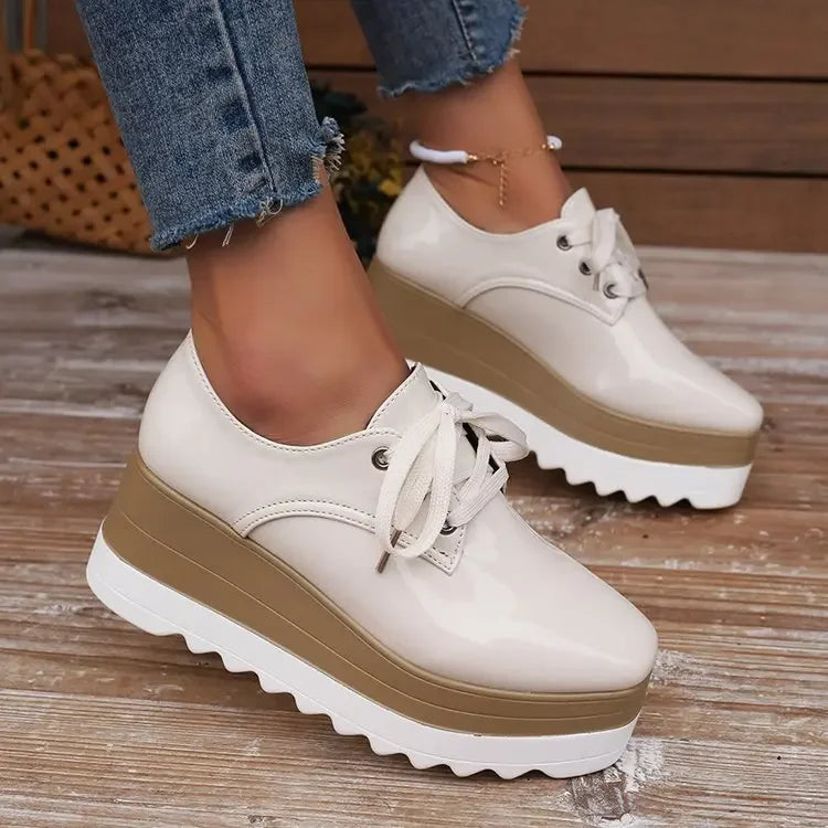 Ivy Manhattan | Fashion Forward Platform