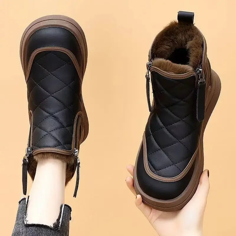 Ivy Manhattan | Boots