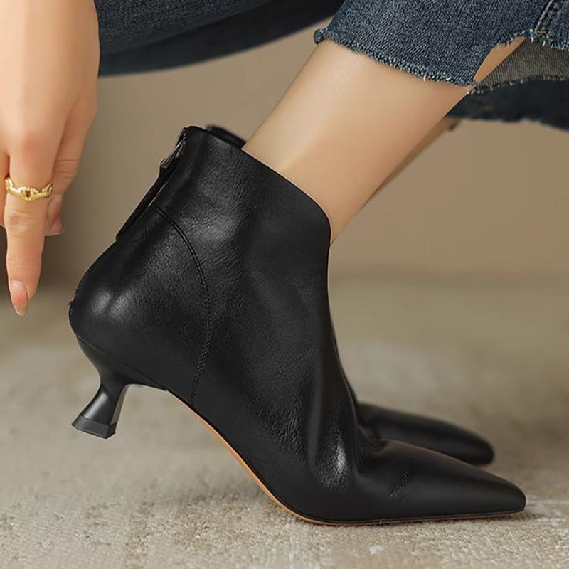 Ivy Manhattan | Boots
