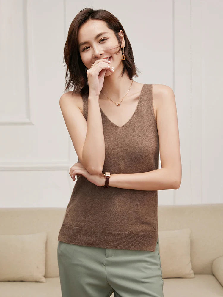 Ivy Manhattan | Ivanna Quinn Cashmere Neck