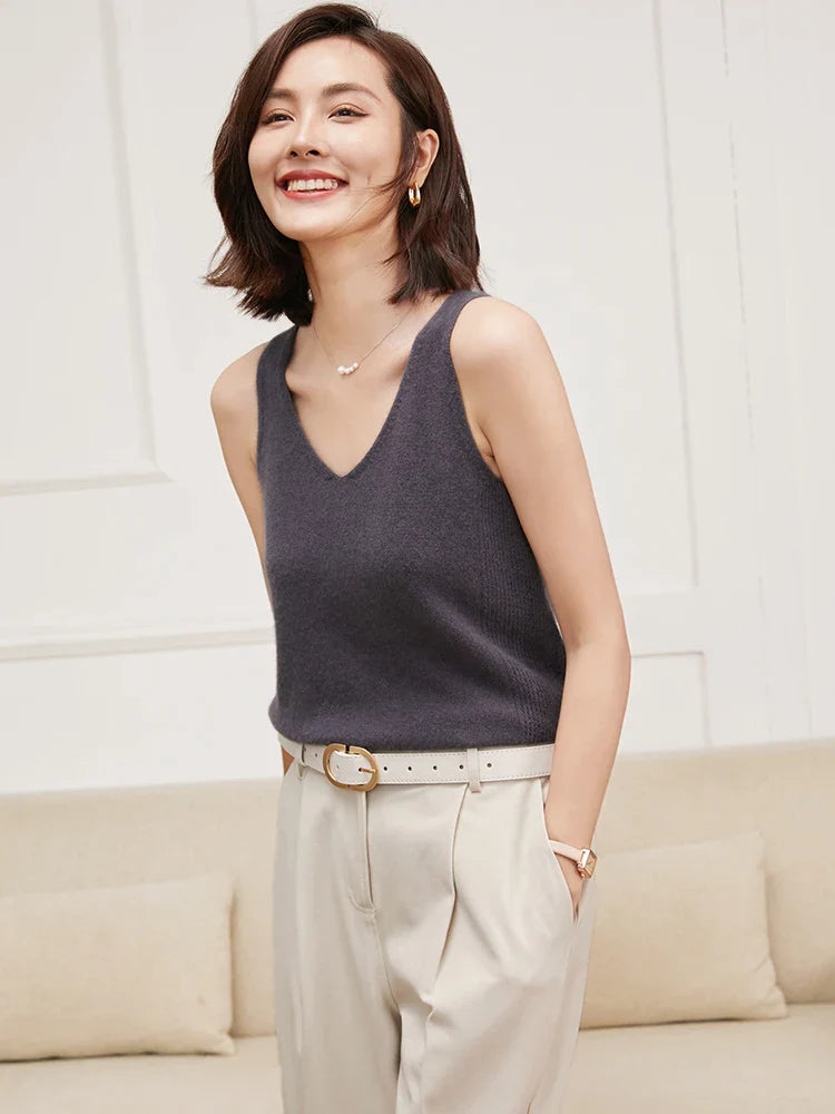 Ivy Manhattan | Ivanna Quinn Cashmere Neck