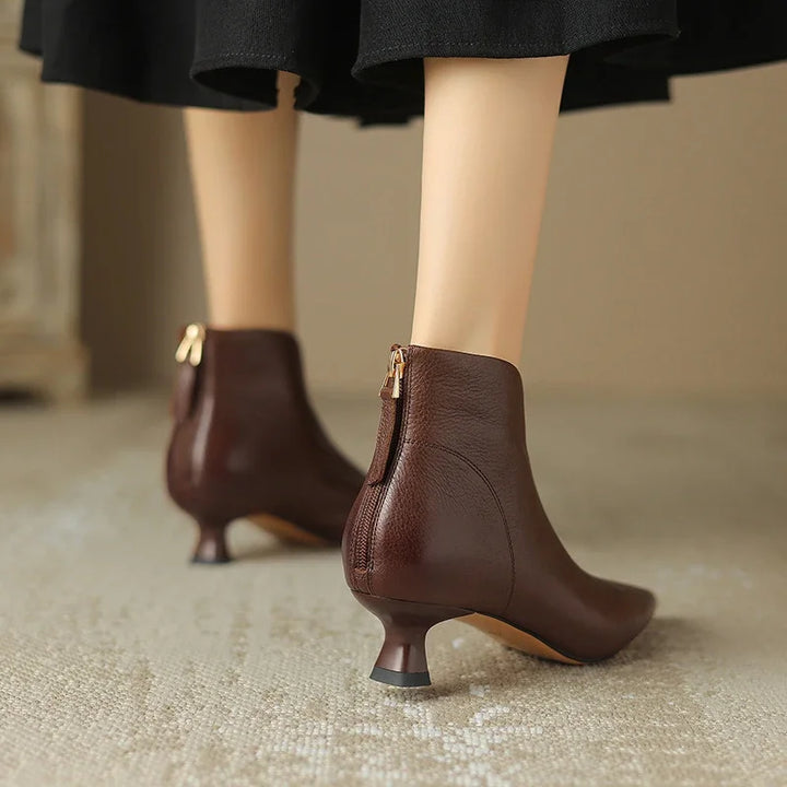 Ivy Manhattan | Boots