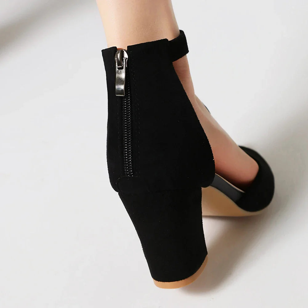 Ivy Manhattan | Elegant Choice Heel