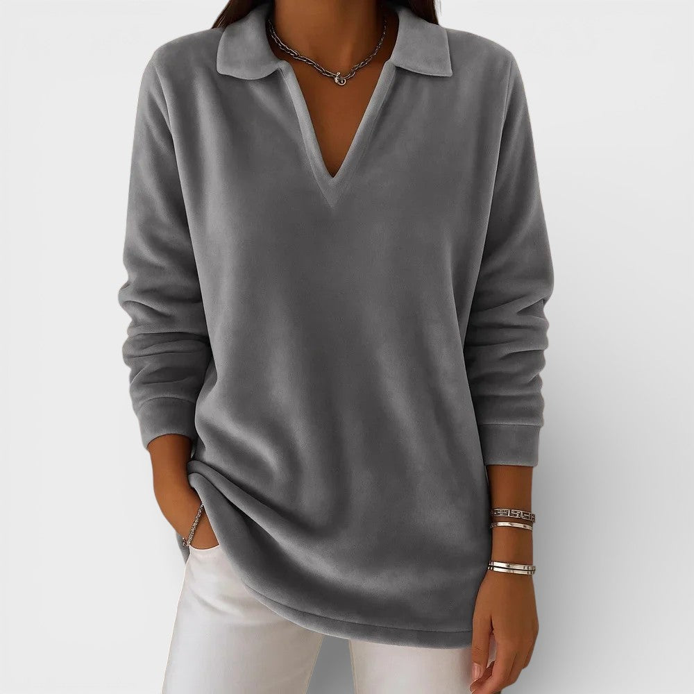Ivy Manhattan | V-Neck