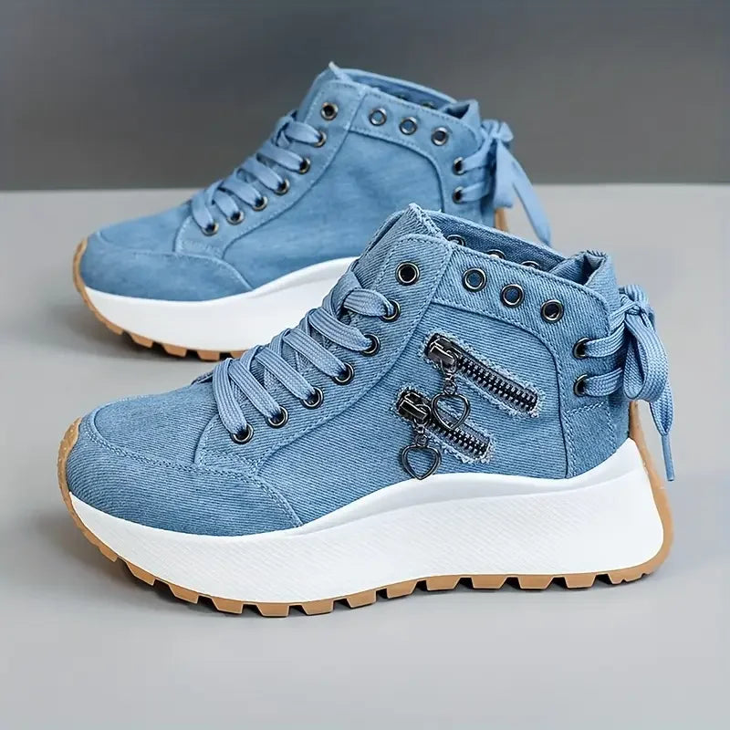 Ivy Manhattan | Designer Essential Sneaker