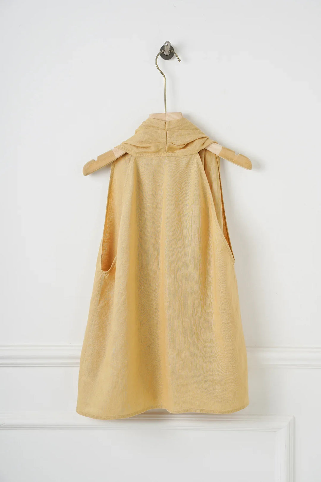 Ivy Manhattan | Linen