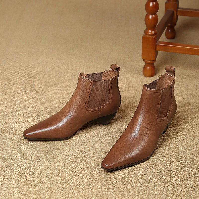 Ivy Manhattan | Leather Boots