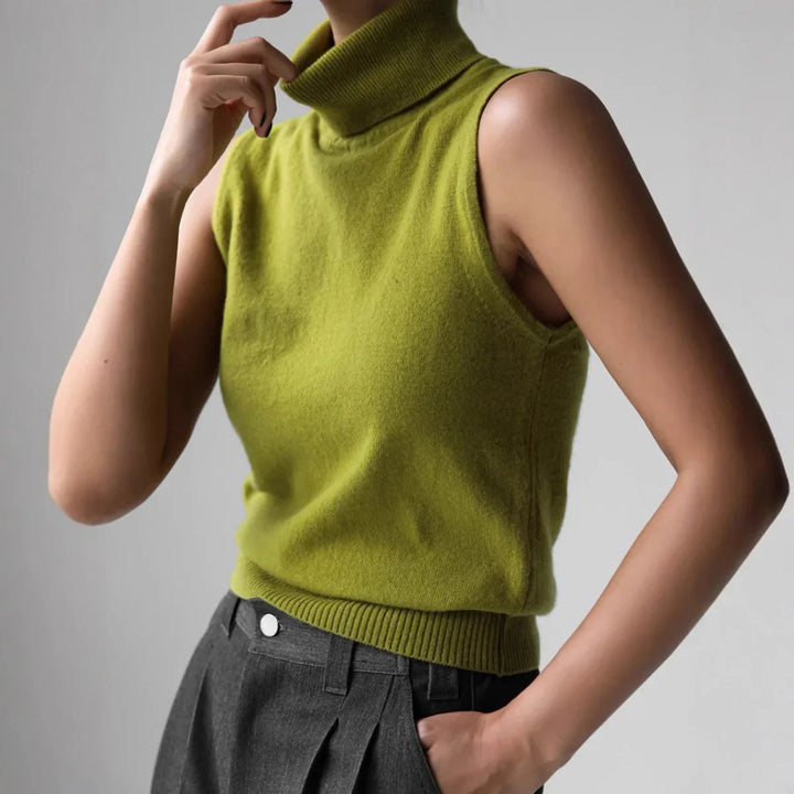Ivy Manhattan | Marenton High Neck Vest