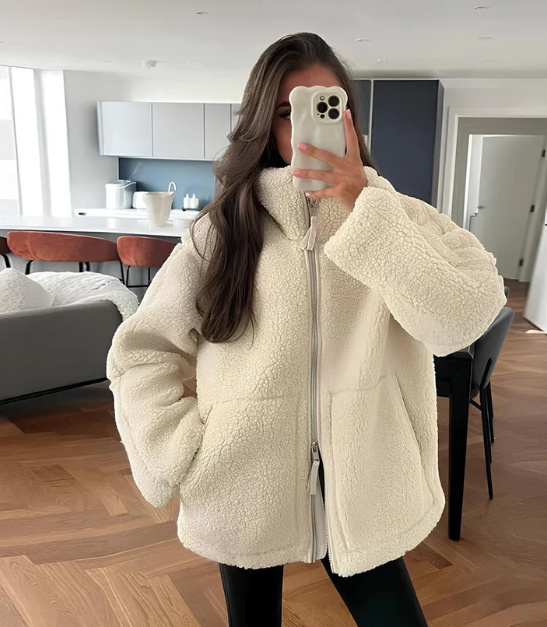 Ivy Manhattan | Elisabetta Cozy Plush Coat
