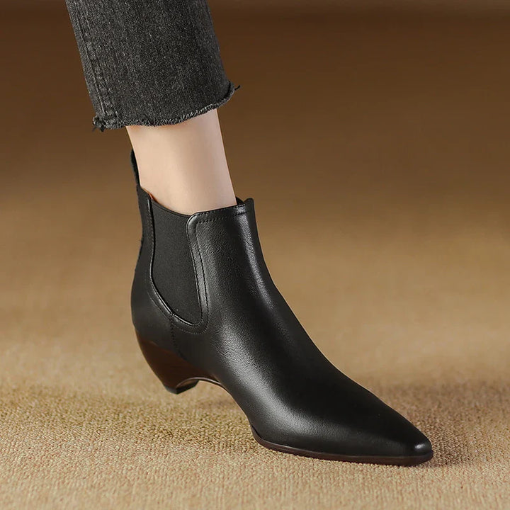 Ivy Manhattan | Leather Boots
