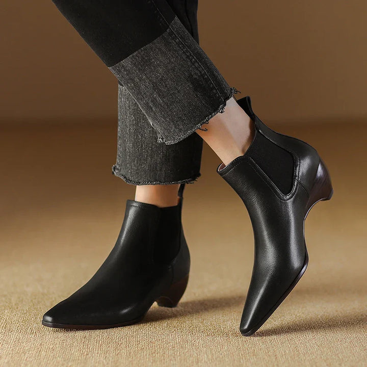 Ivy Manhattan | Leather Boots