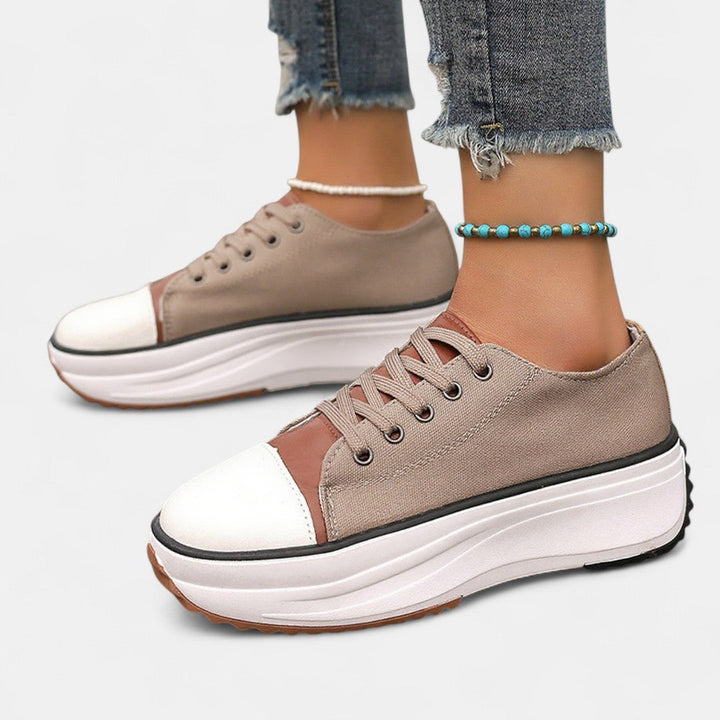 Ivy Manhattan | Comfortable Sneakers