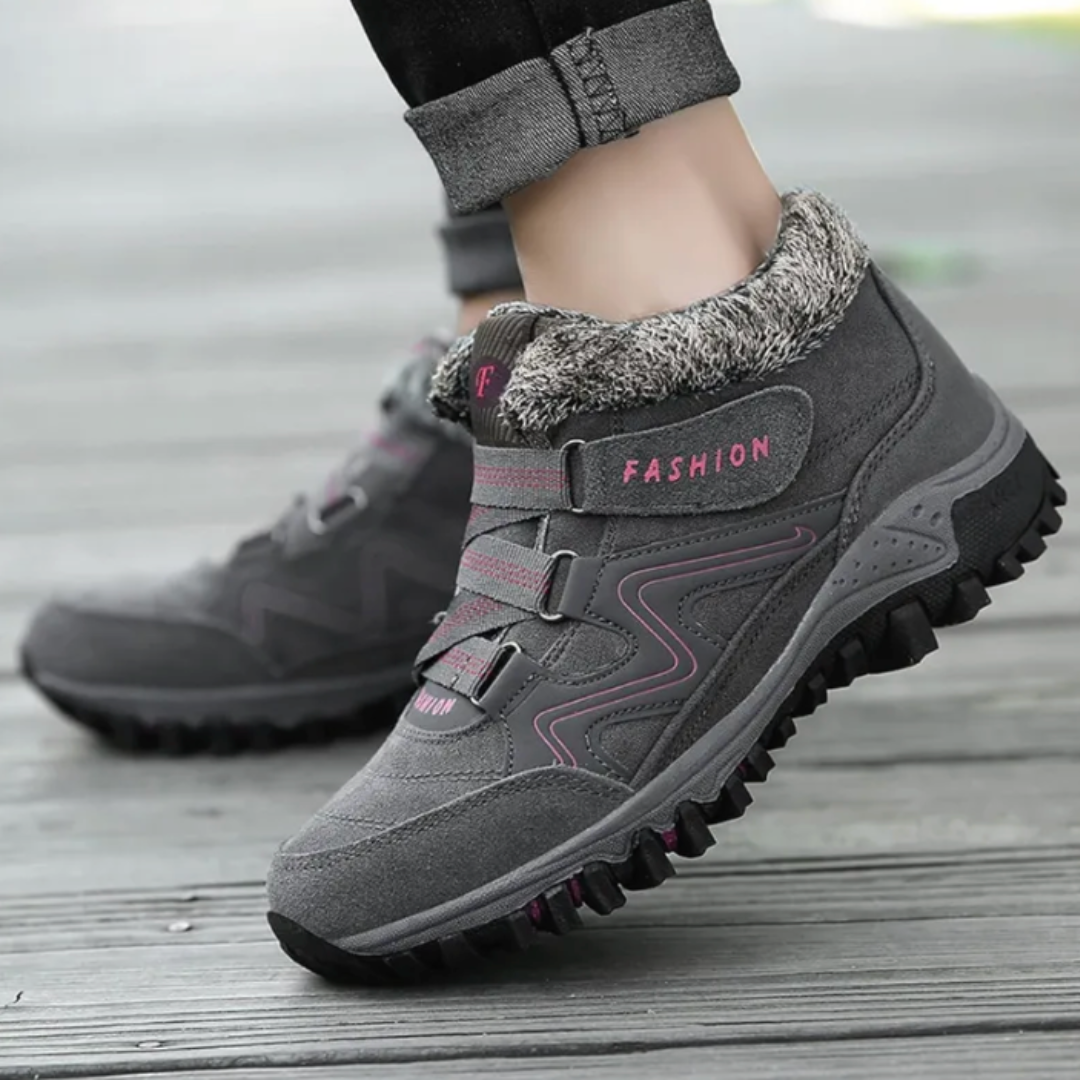 Podiatrail™ – Stabilizing winter hiking boots + FREE INSOLES