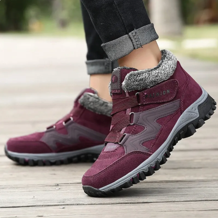 Podiatrail™ – Stabilizing winter hiking boots + FREE INSOLES