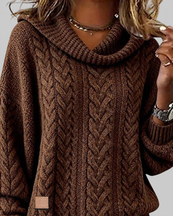 Ivy Manhattan | Cable Knit Sweater