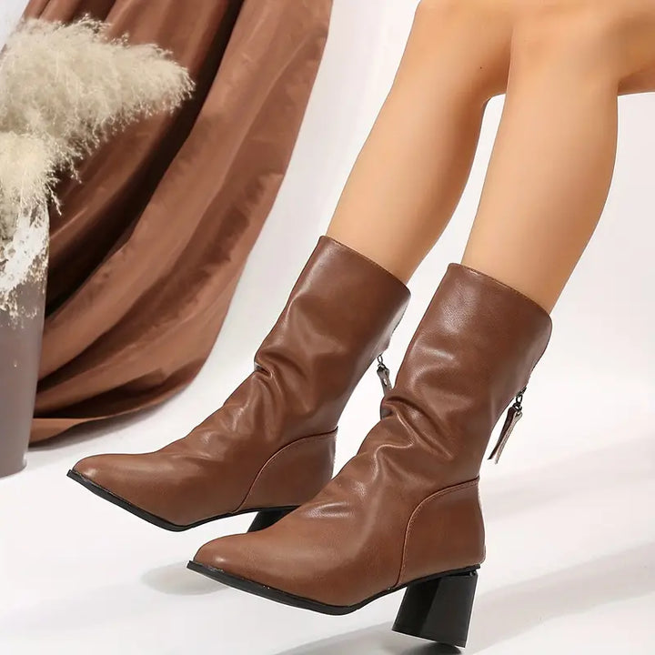 Ivy Manhattan | Boots