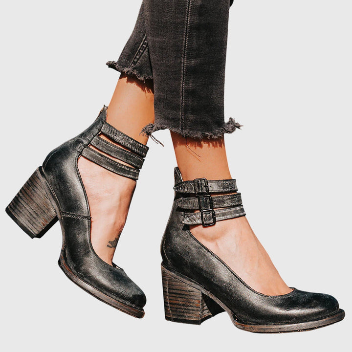 Ivy Manhattan | Elegant And Comfortable Sandals