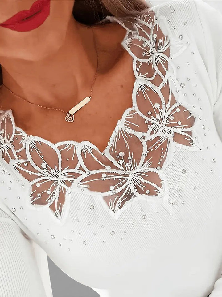 Ivy Manhattan | V-Neck Elegant Sweater