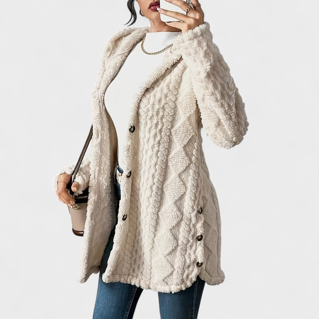 Ivy Manhattan | Fashion Item