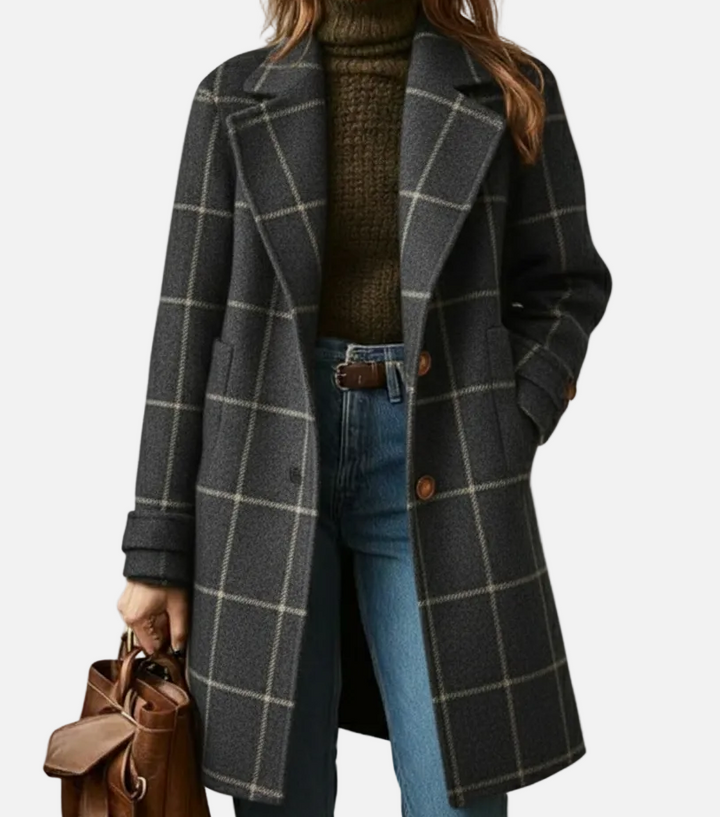 Ivy Manhattan | Checkered Base Coat