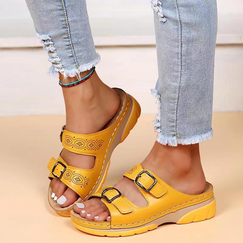 Chic Sandals with Straps for Women | Emma