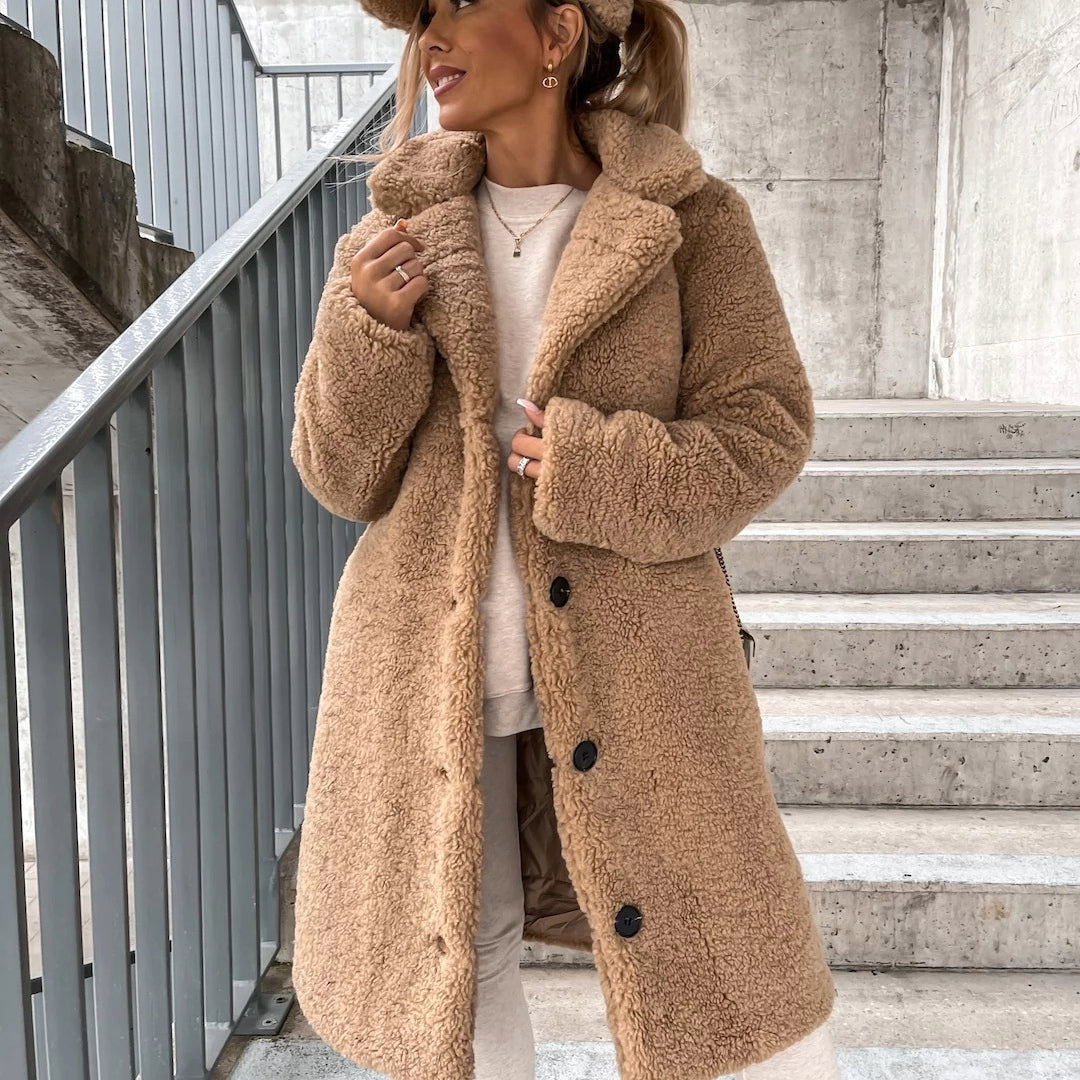Ivy Manhattan | Xiomara Long Warm Plush