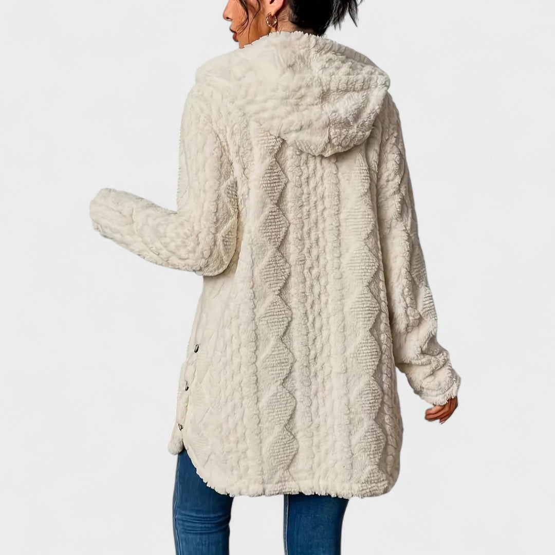 Ivy Manhattan | Fashion Item