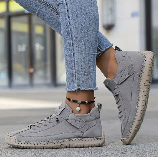 Mia – Orthopedic Sneakers