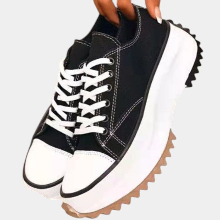 Ivy Manhattan | Comfortable Sneakers