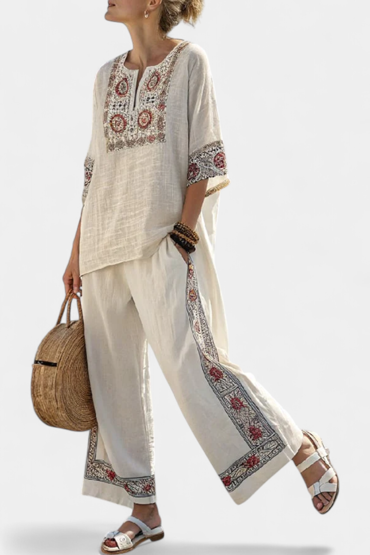 Tiziana – essential embroidered blouse and wide pants