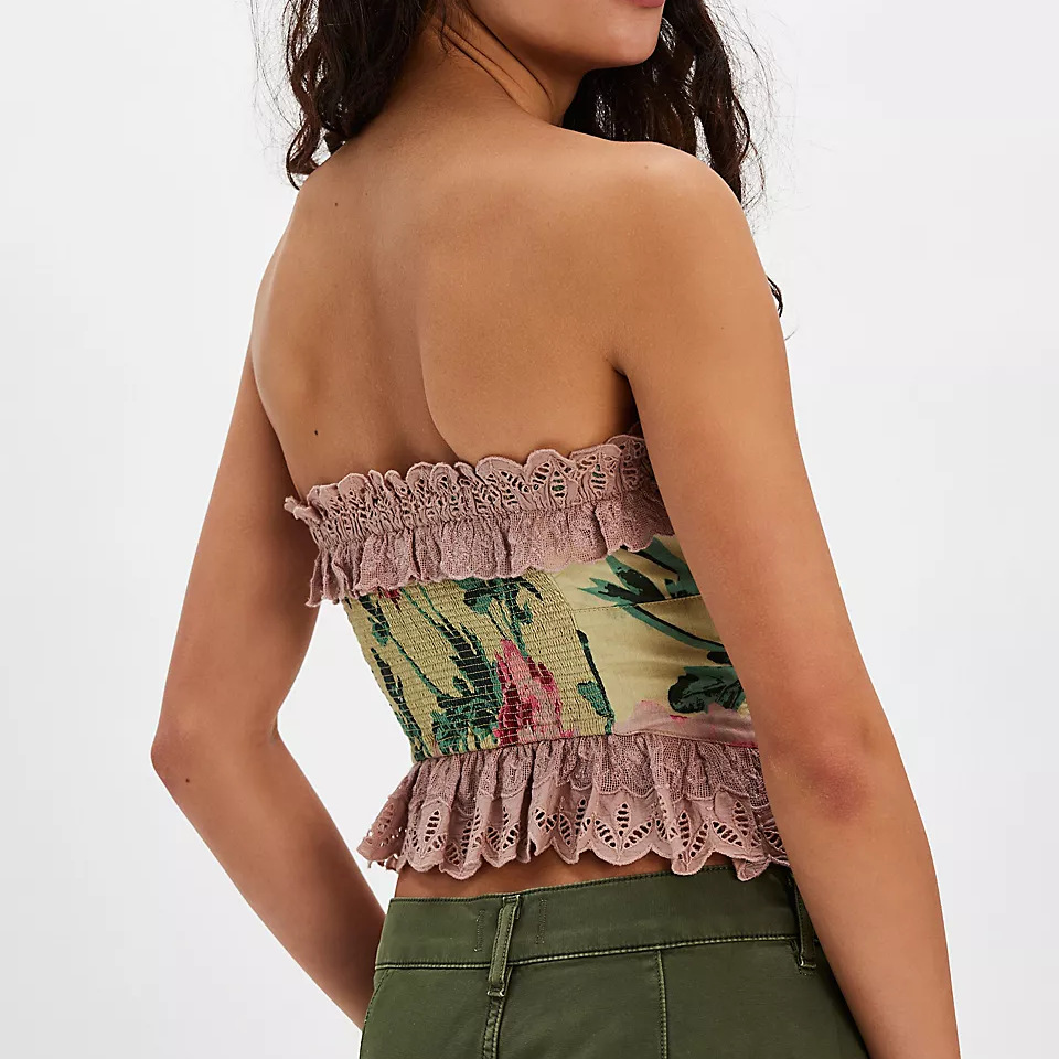 Ivy Manhattan | Lace Top